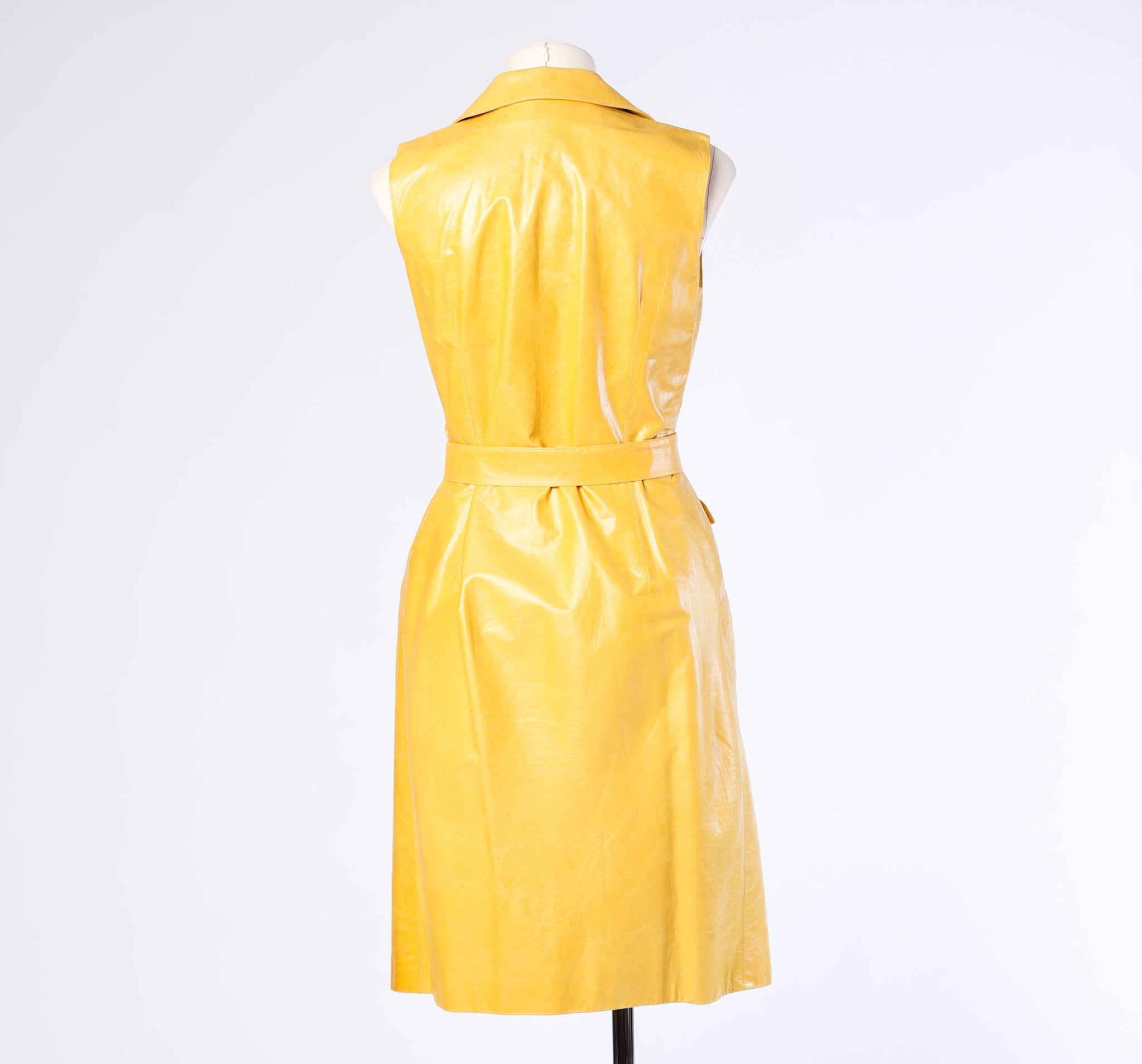 OSCAR DE LA RENTA